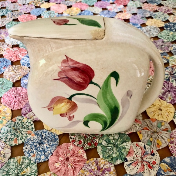 Pottery Guild of America Kitchen Vintage 94s Hand Painted Glazed Ceramic Pitcher Tulips